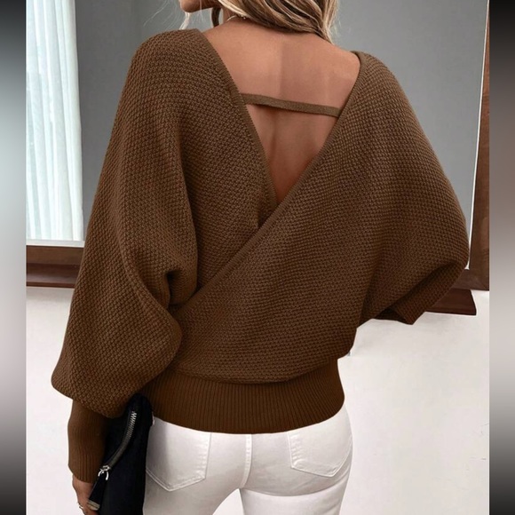 Luxe brown cutout tie back batwing sleeve sweater - Picture 4 of 5